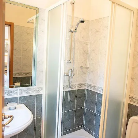 174 Gramacho - Immaculately Presented *