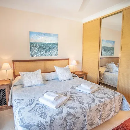 174 Gramacho - Immaculately Presented