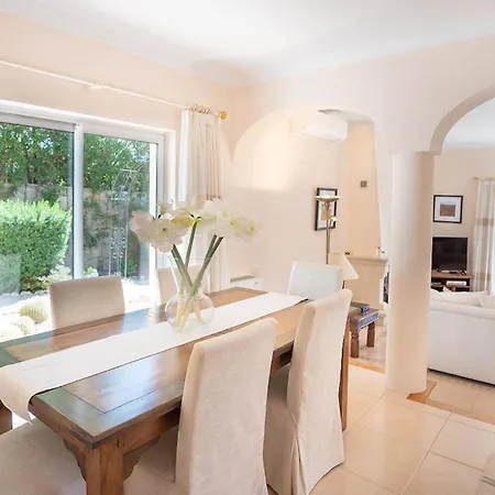 174 Gramacho - Immaculately Presented Villa *