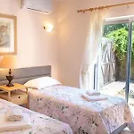 174 Gramacho - Immaculately Presented Villa