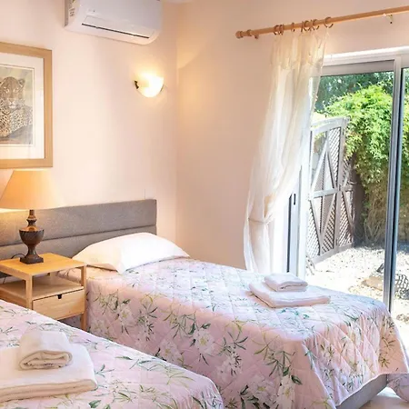 174 Gramacho - Immaculately Presented Villa